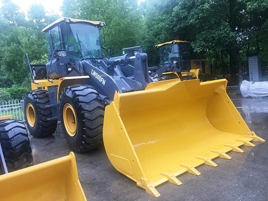 Μίνι υδραυλική τροχοφόρα 5 τόνων XCM-G LW500FN για την υδραυλική αντλία κορυφής στην κατασκευή