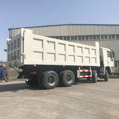 Shacman 8X4 Τρακ για βαριά μηχανή LHD δεξαμενή φορτίου διάμετρος 6800*2350*1600mm