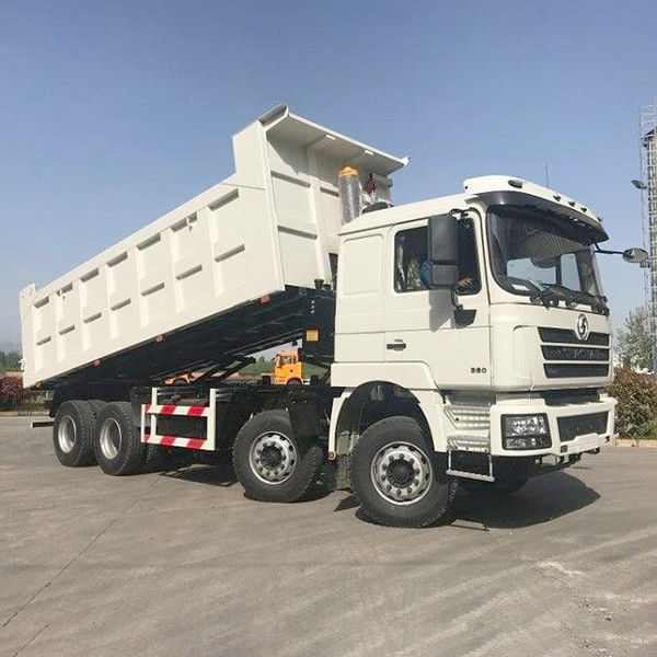 Shacman 8X4 Τρακ για βαριά μηχανή LHD δεξαμενή φορτίου διάμετρος 6800*2350*1600mm